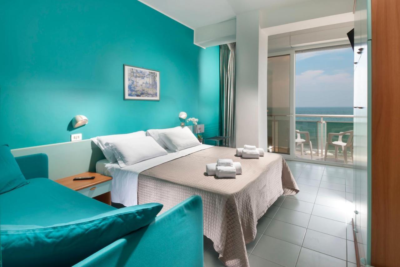 Hotel International Misano Adriatico Esterno foto